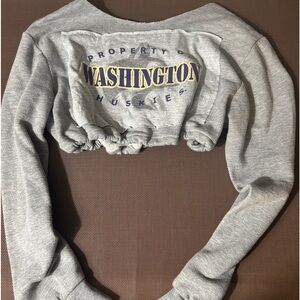 Washington Huskies crop sweatshirt small